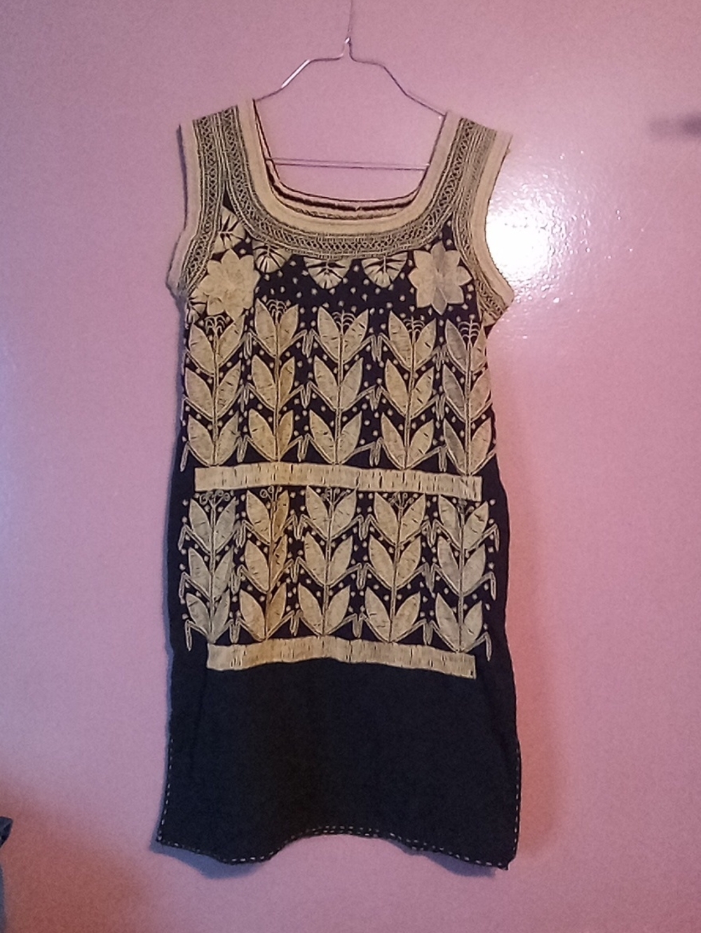 New Mexican embroidery dress size small and medium ( Hang )